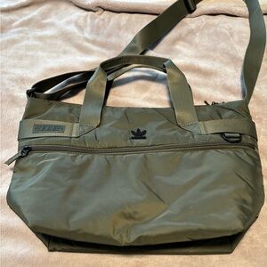 Adidas army green nylon crossbody / handle bag